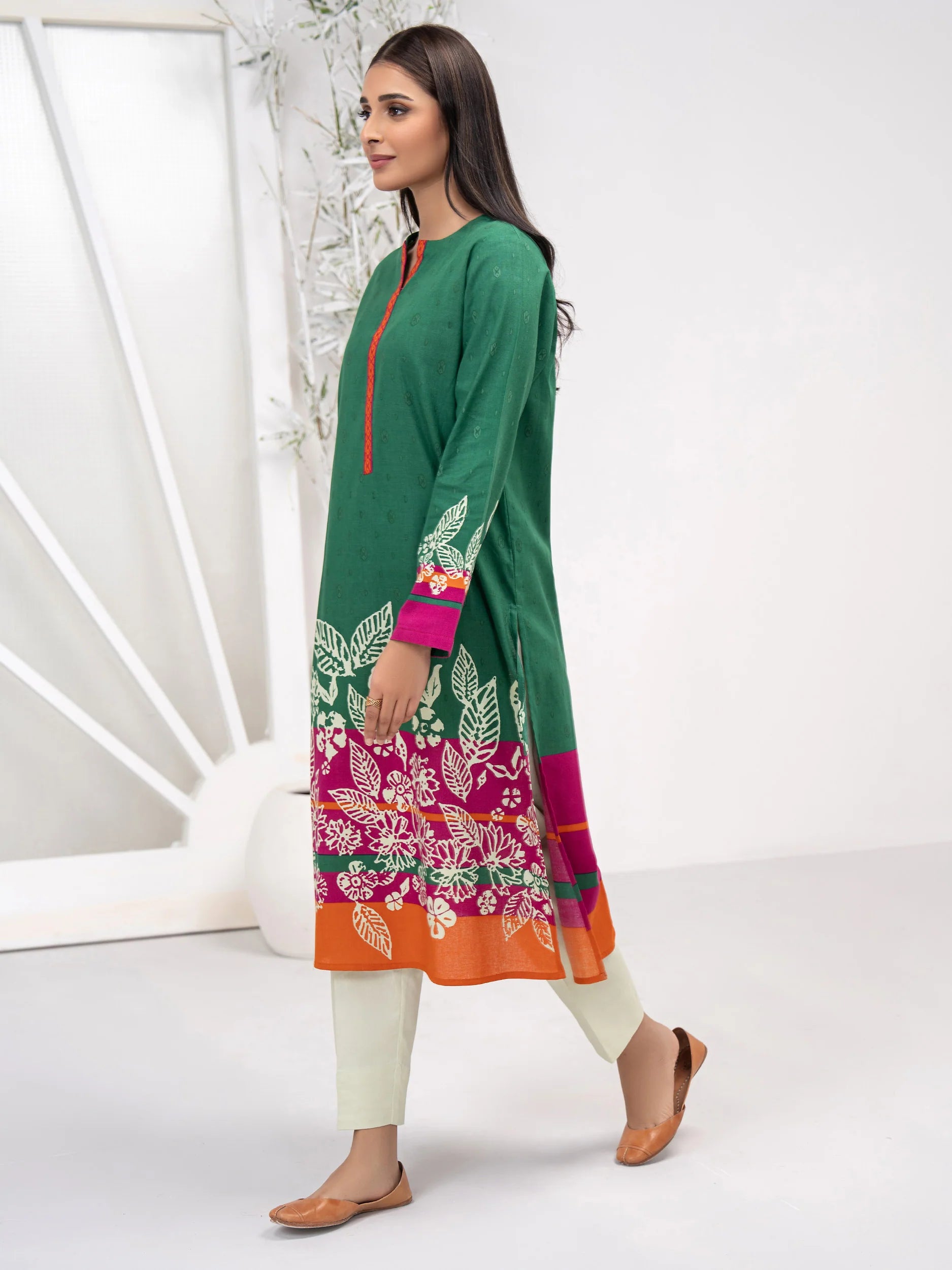 U3081GREEN