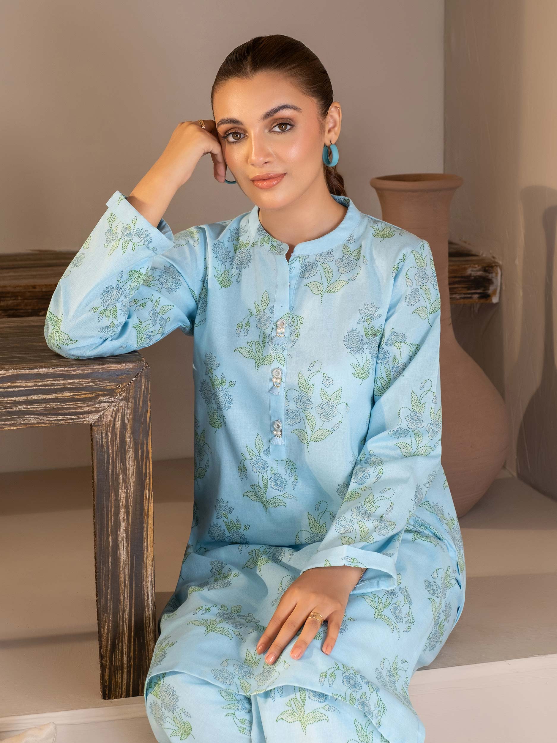 U3489Blue