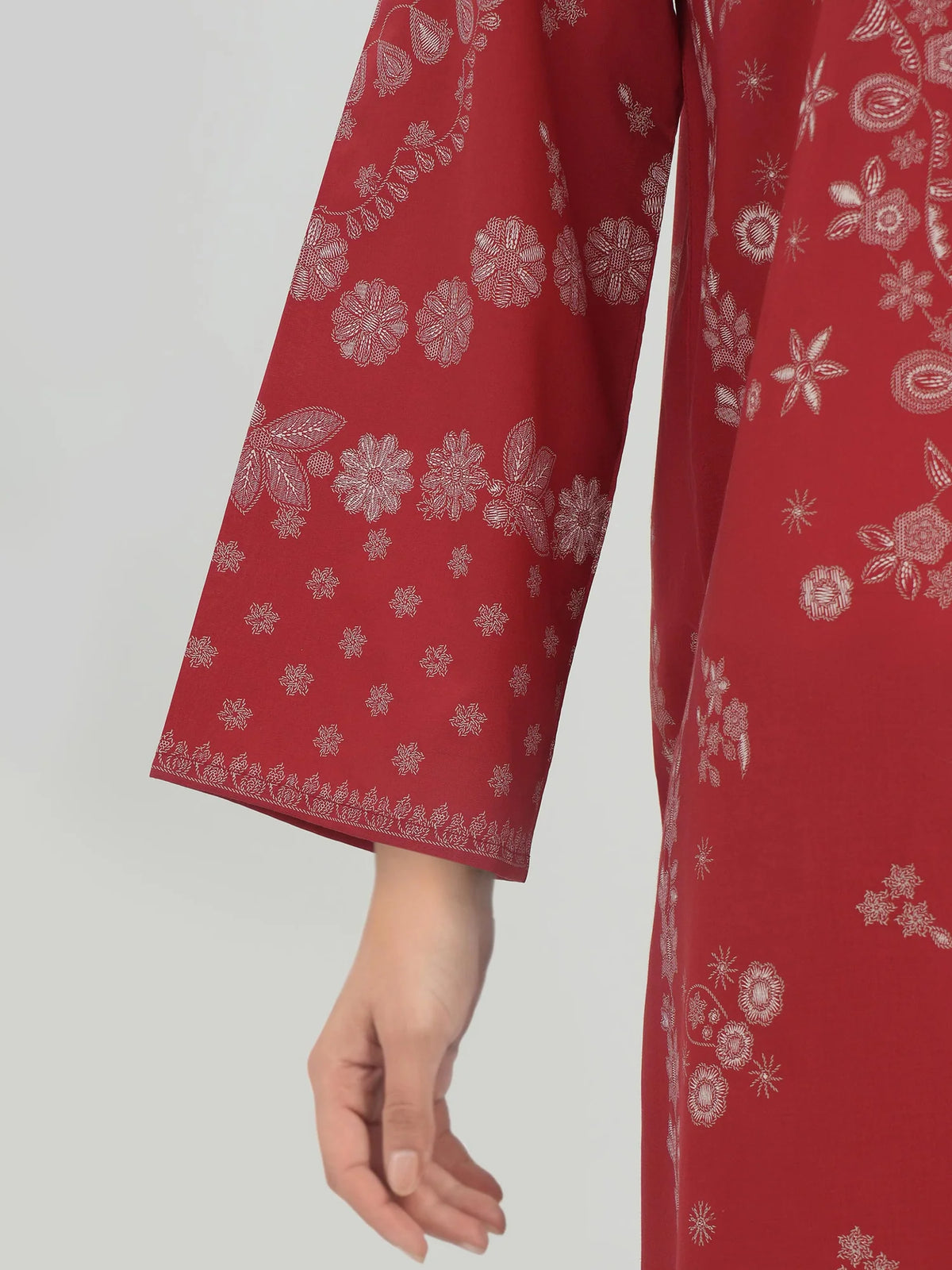 U4813Red